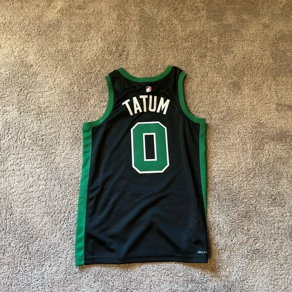 Jayson Tatum Jersey - Picture 5 of 8